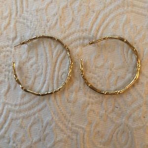 Gold Kendra Scott hoops